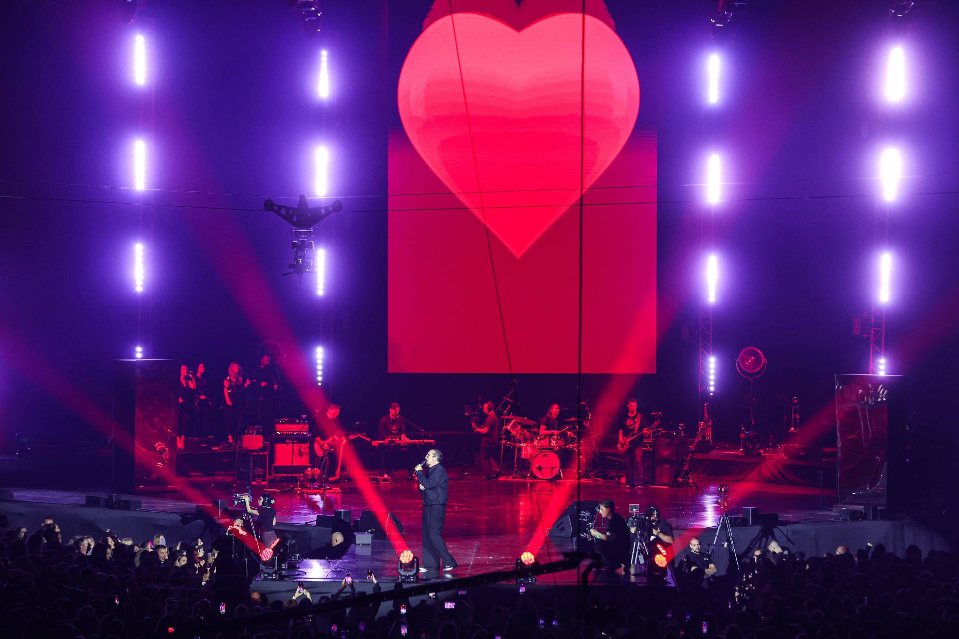 Koncert Tonya Cetinskog u Areni Zagreb