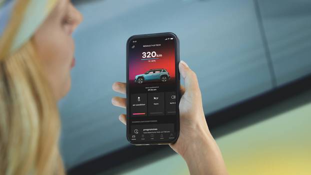 FOTO Povratak legende: Vratio se Renault 4. Veći je od Clija, ide na struju ima i pomični krov