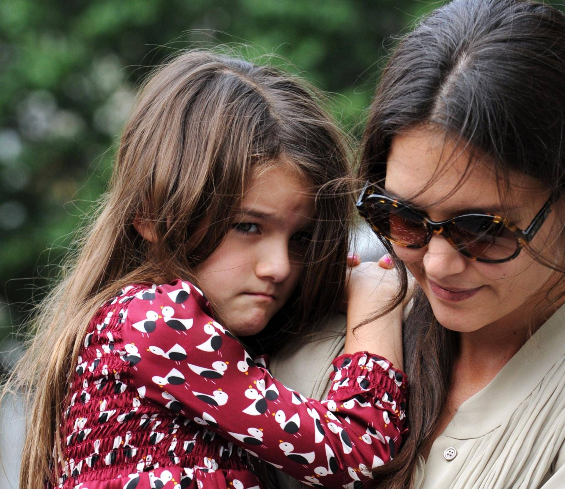 Katie Holmes and Suri take a trip to the park - New York