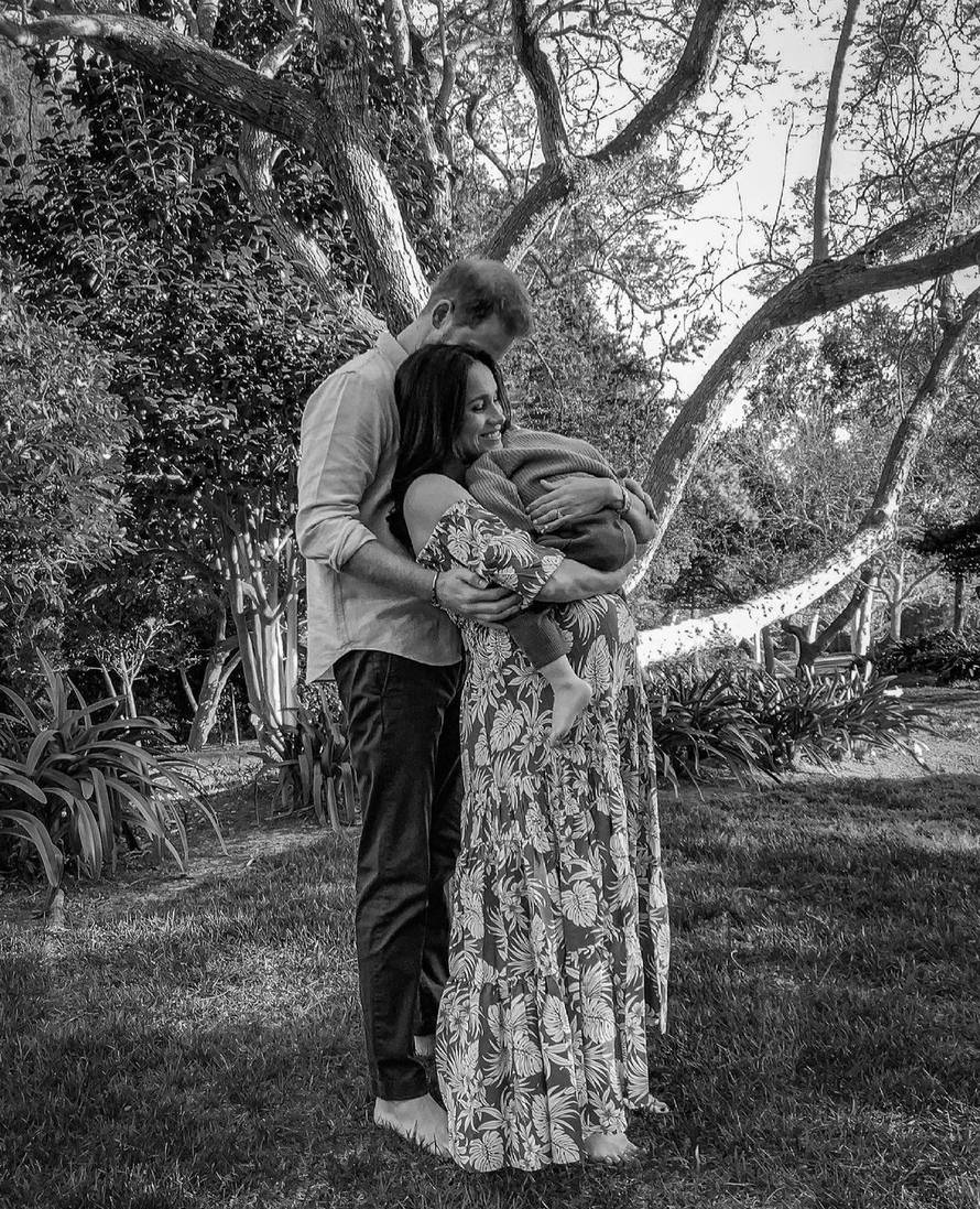 Harry i Meghan dobili curicu! Njezino ime je divna posveta kraljici Elizabeti i princezi Diani