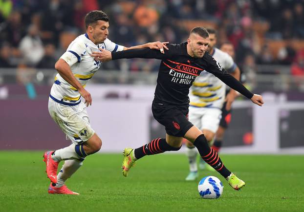 Serie A - AC Milan v Hellas Verona