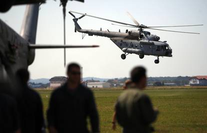 U Benkovcu tragaju za nestalim čovjekom: Angažirali su vojni helikopter, u pomoć stigao HGSS