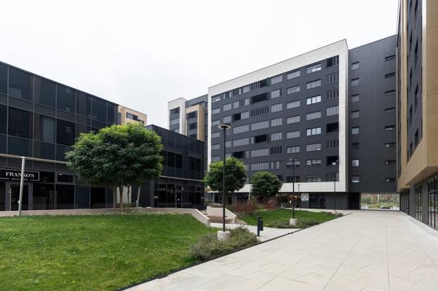 FOTO Prodaje se stan u srcu popularnog zagrebačkog kvarta - vrijedi li skoro milijun eura?