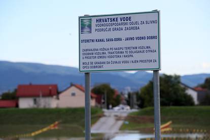 Zagreb: Povlači se voda iz oteretnog kanala Sava - Odra