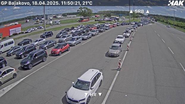 FOTO Nesreća na autocesti A1 i kolone: Pogledajte gužve na graničnim prijelazima i cestama