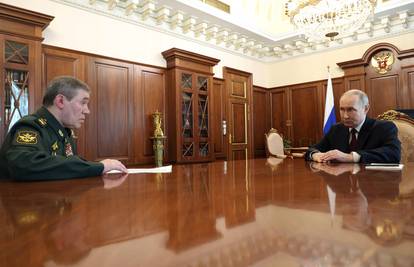 Putin proglasio prekid vatre za Uskrs i upozorio: 'Odgovorit ćemo na sve provokacije'