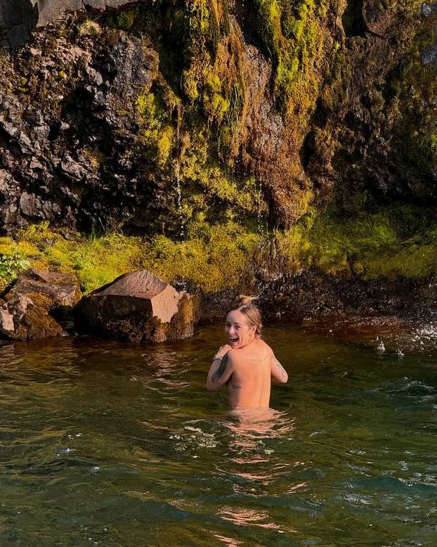 FOTO Najjači čovjek na svijetu ima 206 cm, a ljubi konobaricu od 157 cm. Tragedija ih zbližila...