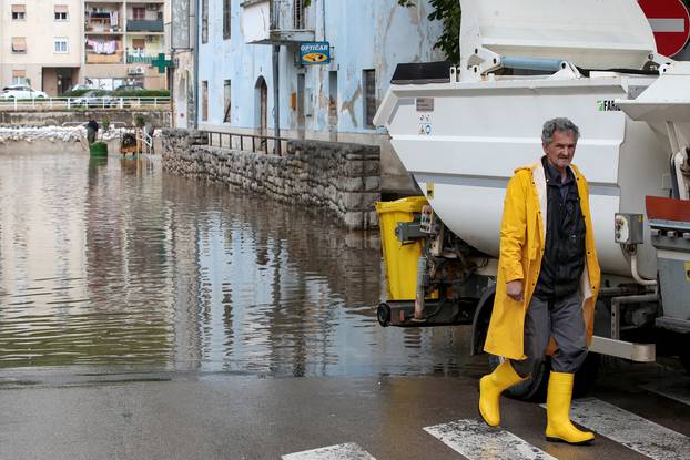 Posljedice poplave u Obrovcu