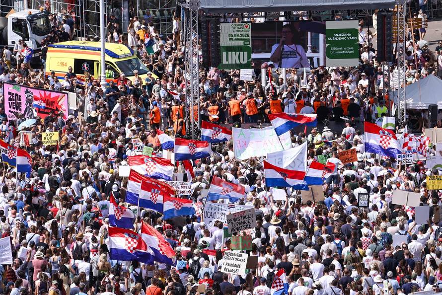 Tisuće prosvjednika preplavile središte Zagreba zbog otpada u Lici