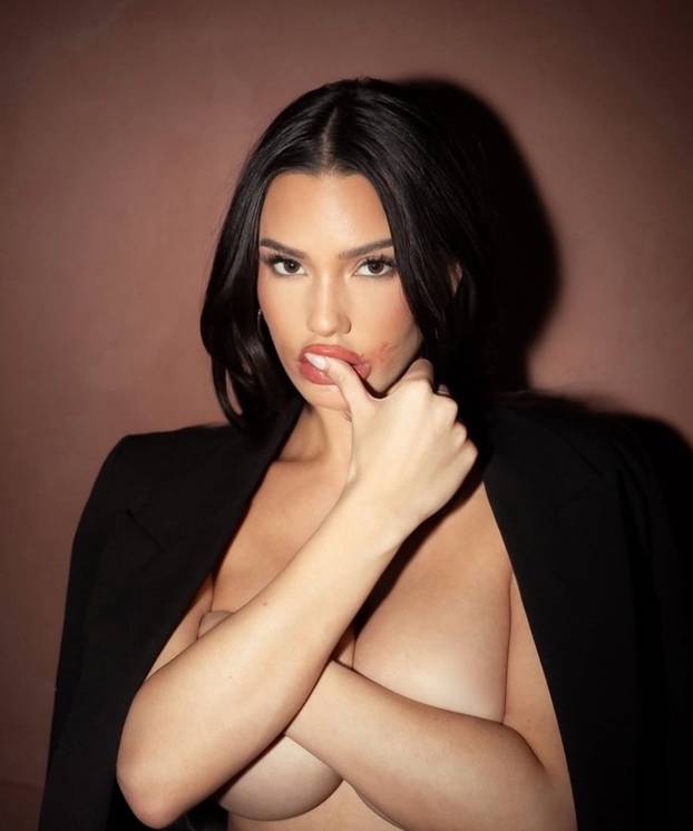 FOTO Svojim seksi tijelom mami nevjerne muškarce i onda ih javno razotkriva: 'Prijete mi'