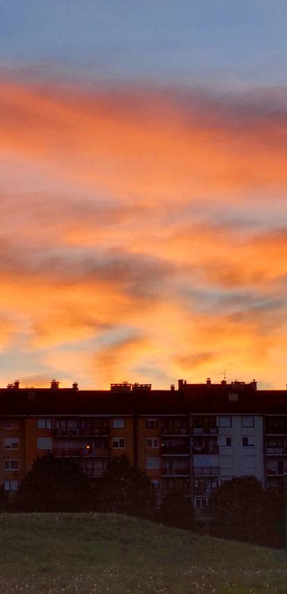 FOTO: Spektakularno jesensko svitanje na istoku Zagreba