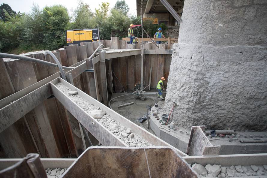 Bandić: Zagreb u održavanje mostova ulaže 100 milijuna kn