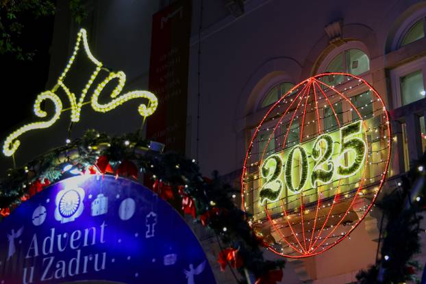 Zadar: Blagdanski ugođaj na gradskim ulicama