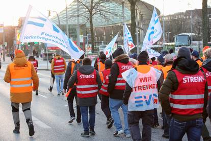 Warning strikes in Germany - Hamburg