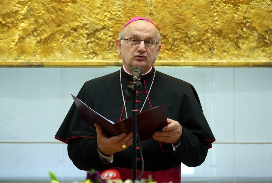 'Jezerinac ovako svjesno širi lažne vijesti među vjernicima'