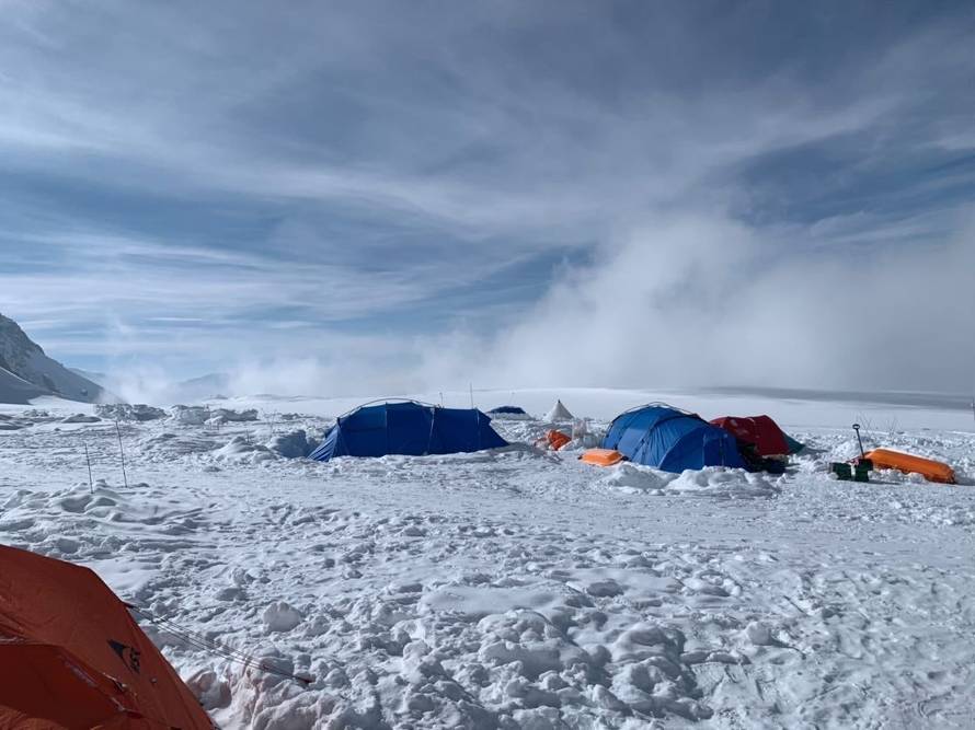 Den Eror, mjesec dana nakon što se popeo na Mount Everest, osvojio i vrh Sjeverne Amerike
