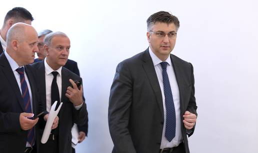 Opći sabor HDZ-a:  Plenković podnosi izvješće o radu stranke