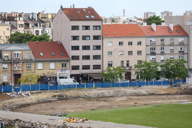 Zagreb: Početak rušenja zapadne tribine stadiona u Kranjčevićevoj
