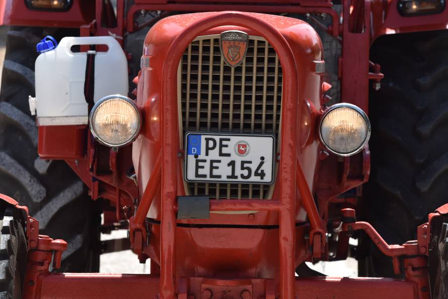 Nijemac (63) na ljetovanje u Hrvatsku putovao traktorom