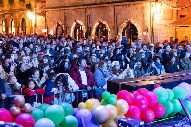 Koncertom Doris Dragović počeo 12. Dubrovački Zimski Festival