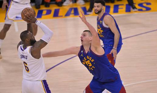 Denver unatoč lošijem Jokiću nadomak velikom NBA finalu!