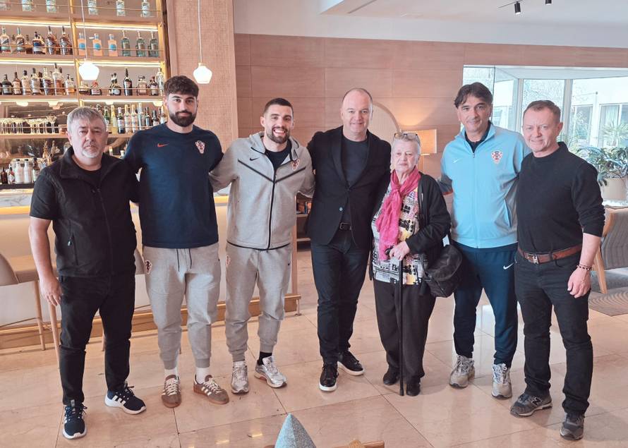 Luka Modrić opet oduševio: Poklonio je dres majci ubijenog Francuza koji je branio Vukovar