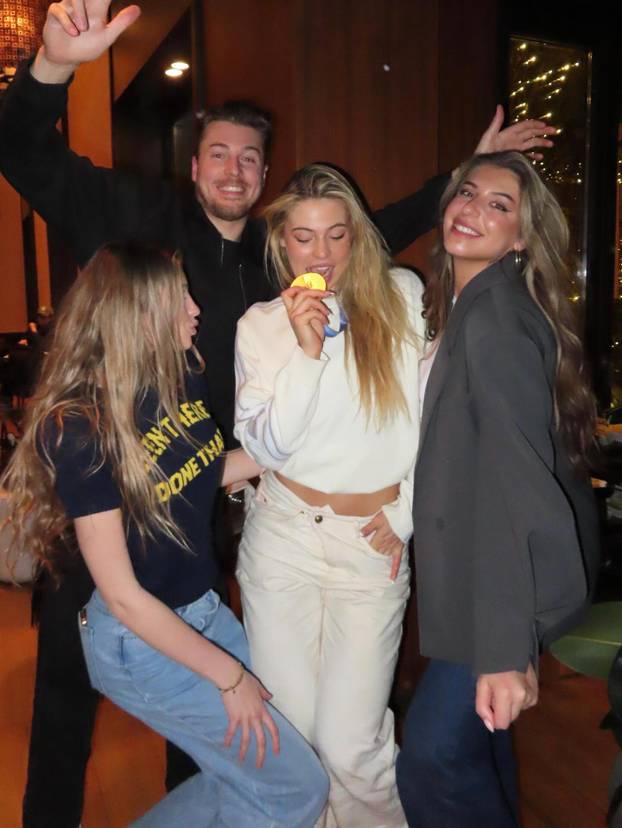 FOTO Vole bikinije i magnet su za obožavatelje: Sestre zlatne Jutte Leerdam postale senzacija