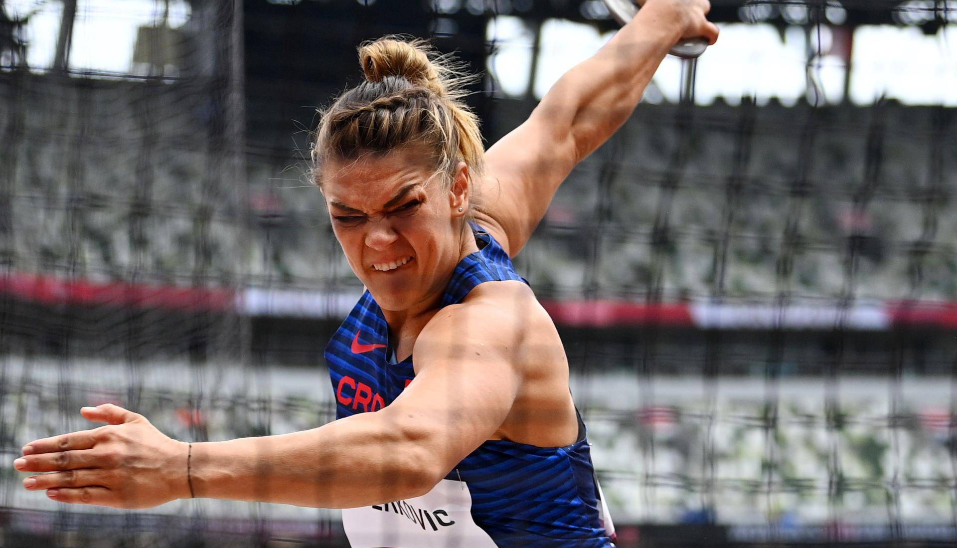 Athletics - Women's Discus Throw - Qualification