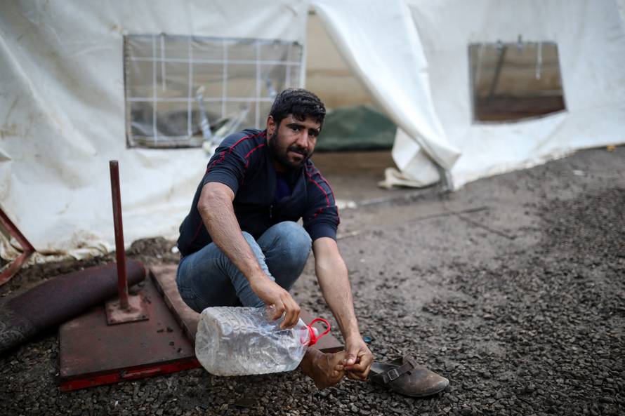 Noć u paklu Vučjaka: Mlate nas i pucaju, bojimo se crne policije