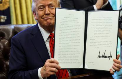 Trump: Neka se Ukrajinci i Rusi dogovore oko mira ovaj tjedan pa da zaradimo veliku lovu!