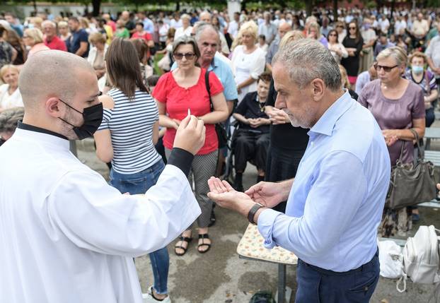 Zagreb: Misno slavlje i proštenje u Stenjevcu povodom Velike Gospe