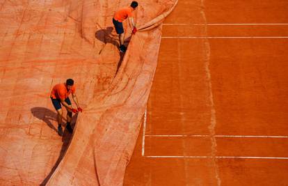 Ništa od tenisa: Kiša otkazala mečeve na Roland Garrosu...