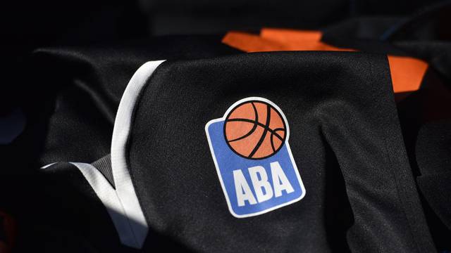 Logo ABA Lige na dresu