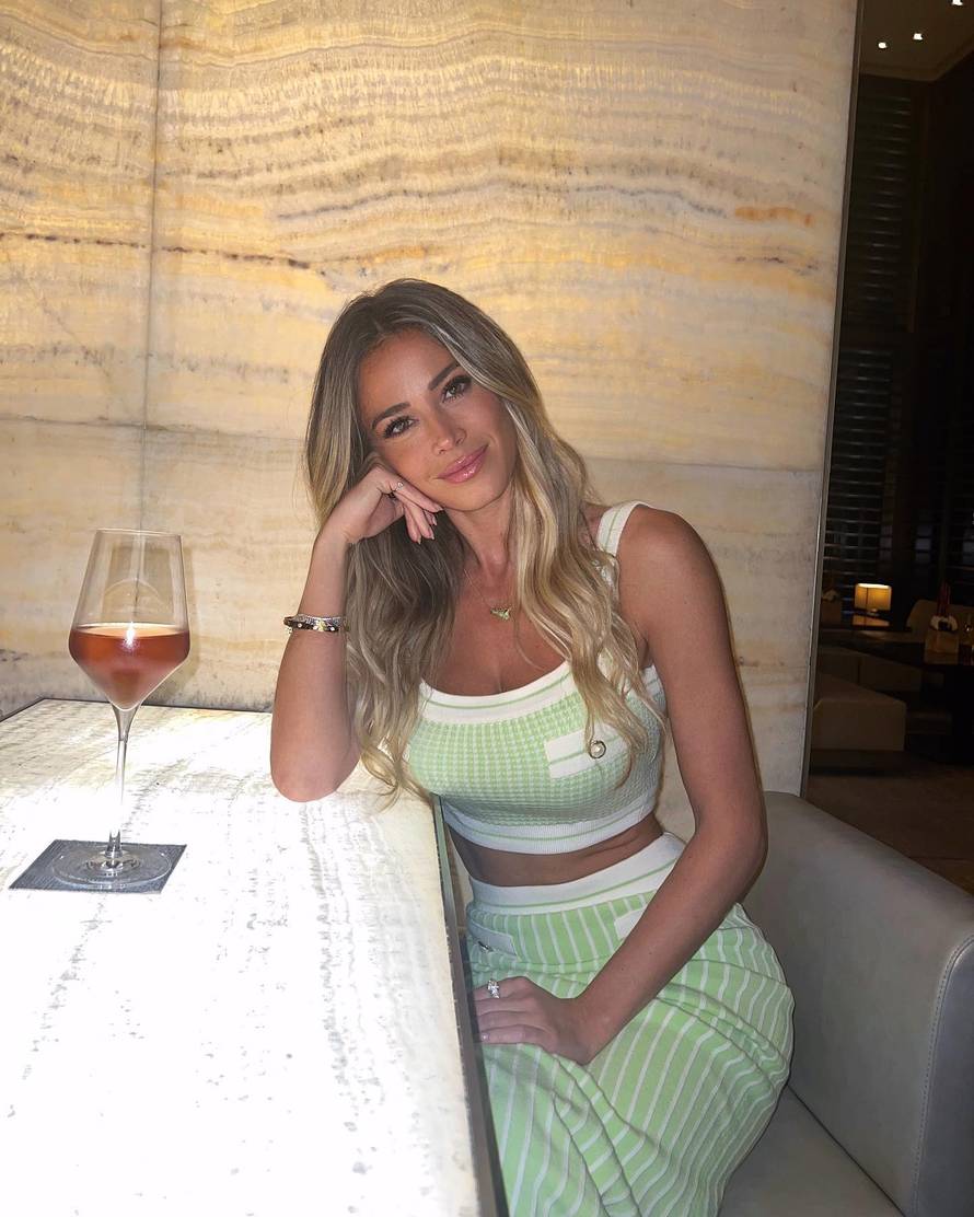 FOTO Diletta ni u sedmom mjesecu trudnoće ne odustaje od poziranja u donjem rublju