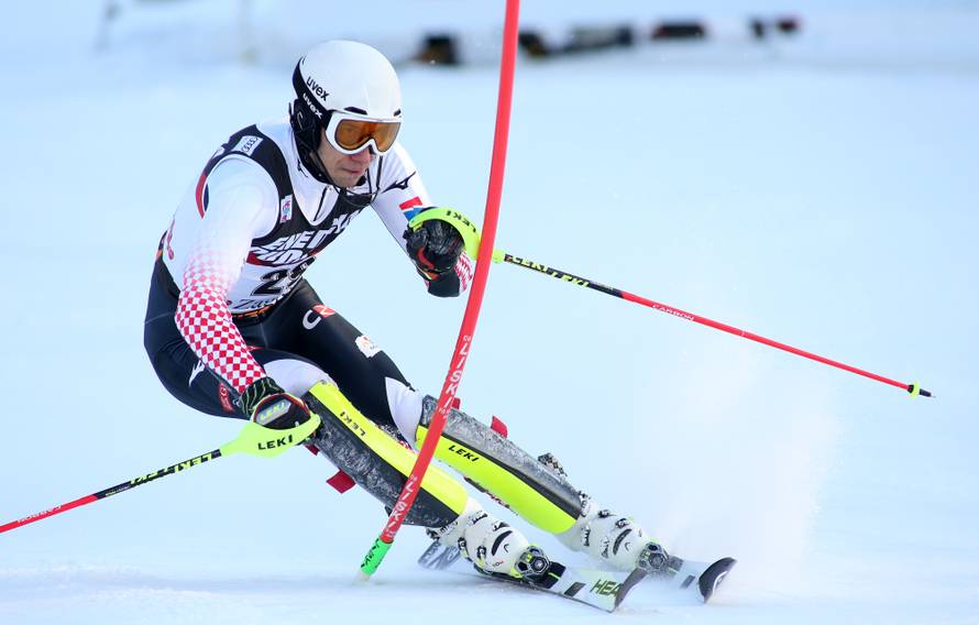 Zagreb: Hrvatski skijaÅ¡i u drugoj voÅ¾nji muÅ¡kog slaloma Snow Queen Trophy 2019.