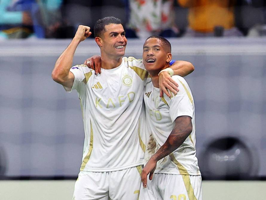 Asian Champions League - Group B - Al Gharafa v Al Nassr