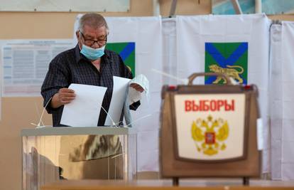 Posljednji dan glasanja na ruskim izborima: Očekuju pobjedu Putinove stranke