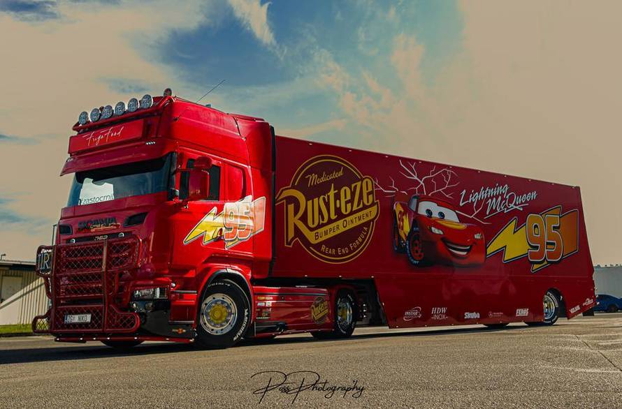 FOTO Josip je za sina 'oživio' Munjevitog Jurića: 'Grlio je kamion i skakao od sreće'