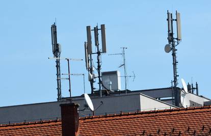 Operateri poslali apel: Mobilne i fiksne mreže su preopterećene