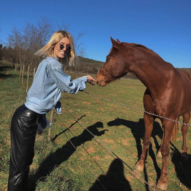 FOTO Zubčić i kineziologinja upijaju karipsko sunce: 'Mogu te ispucati, a i katapultirati...'