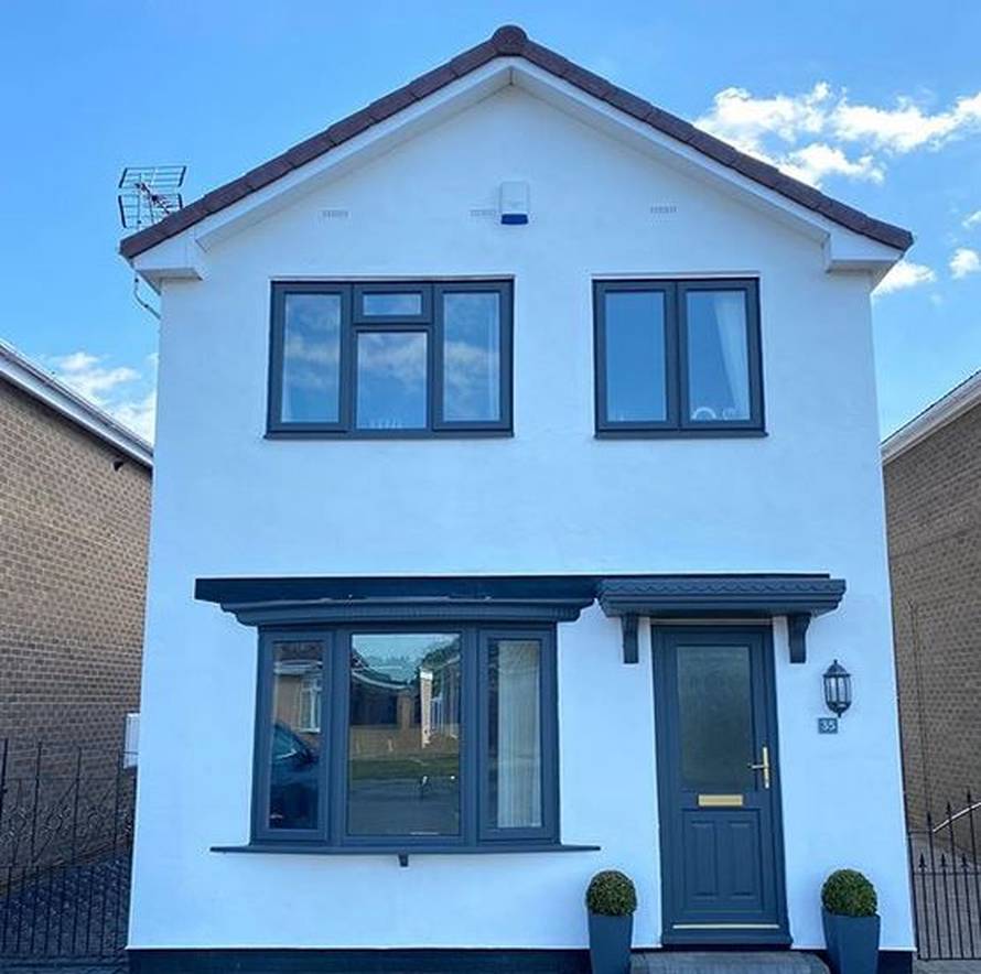 S malo boje žena dosadnu kuću pretvorila u 'najljepšu u ulici'