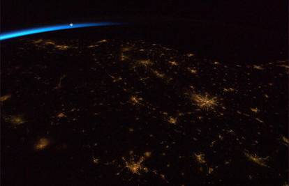 Prekrasnu fotografiju početka novog dana snimili na ISS-u