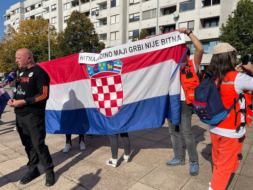 VIDEO Veliki prosvjed hitnjaka u Zagrebu: Traže beneficirani radni staž i bolju zaštitu