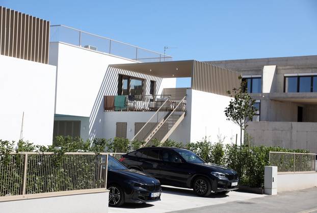 Novoizgrađene vile u Brodarici