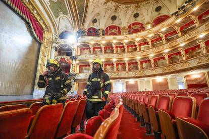 Zagreb: U Hrvatskom narodnom kazalištu održana vježba evakuacije i spašavanja