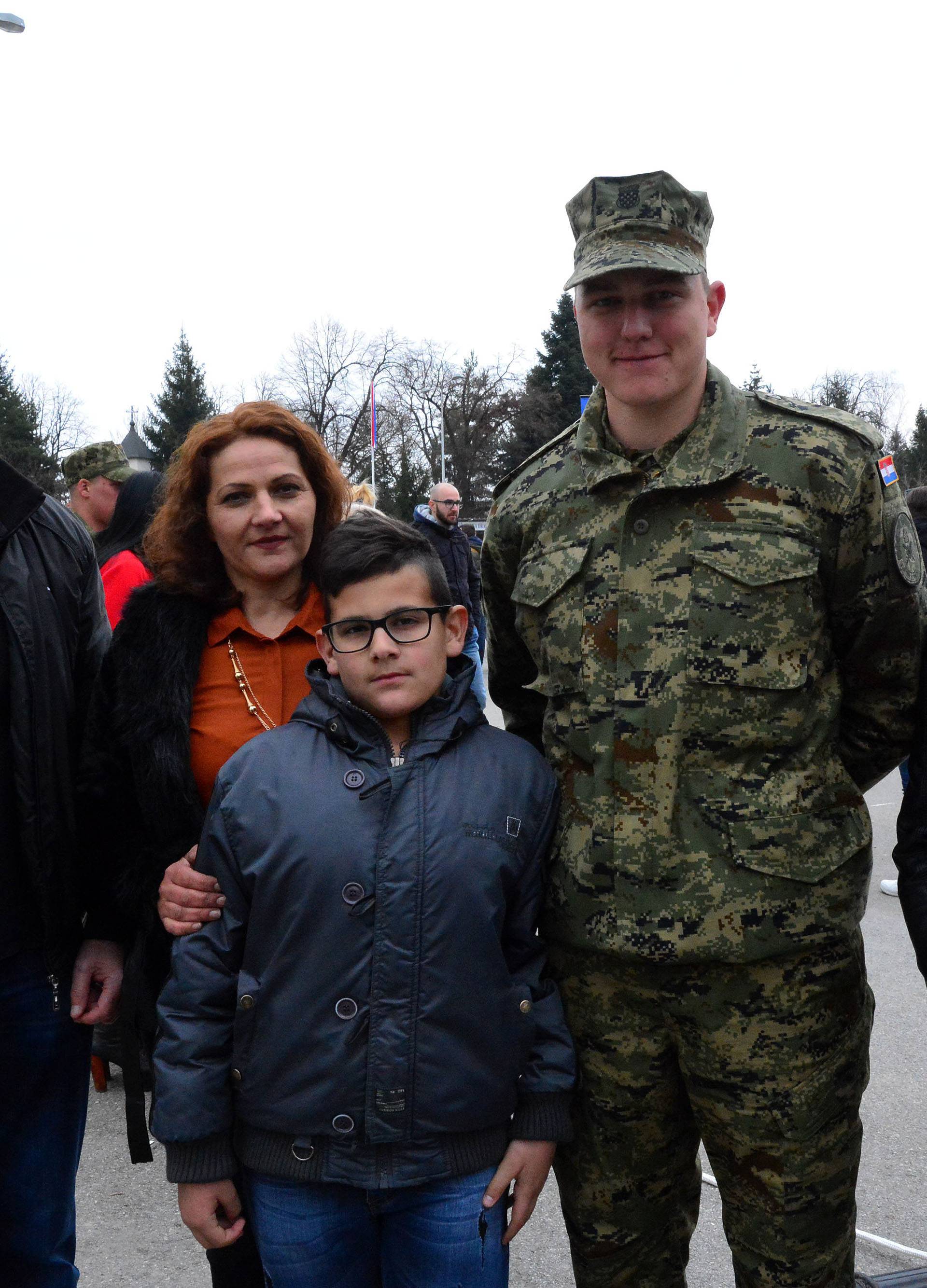 'Moj stric Josip Jović bio bi ponosan što želim biti vojnik'