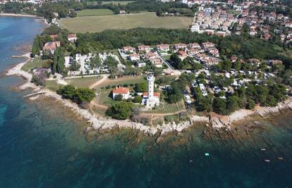 Zbog hotelskog kompleksa u problemu i lokalci: 'Mi smo im problem jer nismo njihovi gosti'