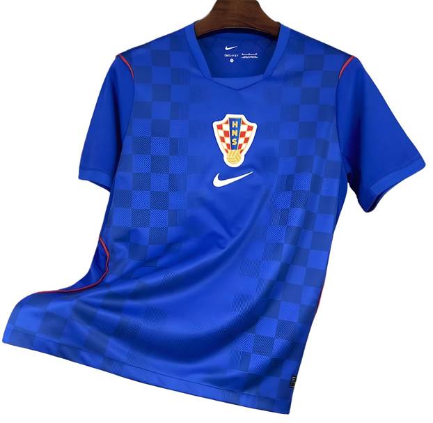 FOTO Novi dresovi 'vatrenih': Evo kad i gdje će se moći kupiti