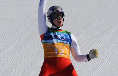 Zlatna medalja za Austriju u skijaškim skokovima