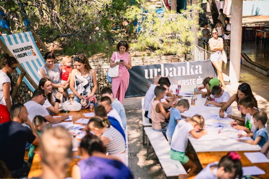 Grafiti i murali danju, koncerti noću: 'Sve radimo sami, najveća nagrada je vidjeti našu publiku'